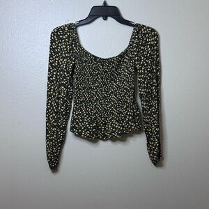 Hollister Women Long‎ sleeve Floral Crop top size small